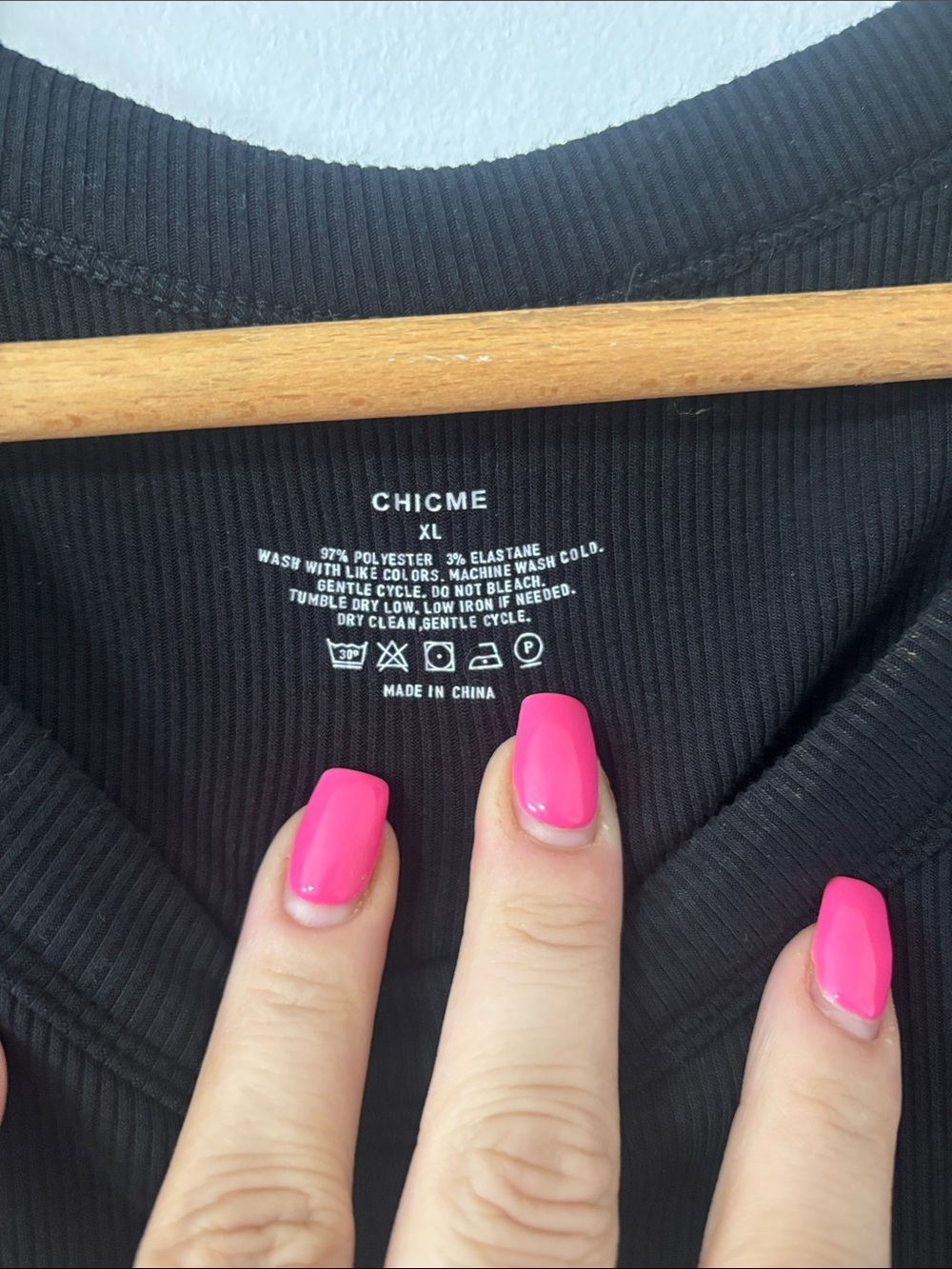 Classic Black Ribbed Tank Top With Built In Padding - Picture 2 of 4